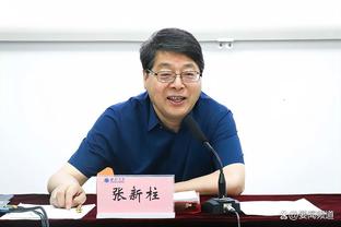 CJ谈瓦兰：他打得很棒 在篮下的终结能力很强 每场都能依靠他